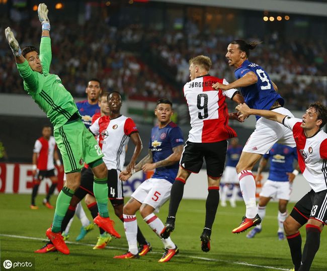 坛的目光 坛的目光